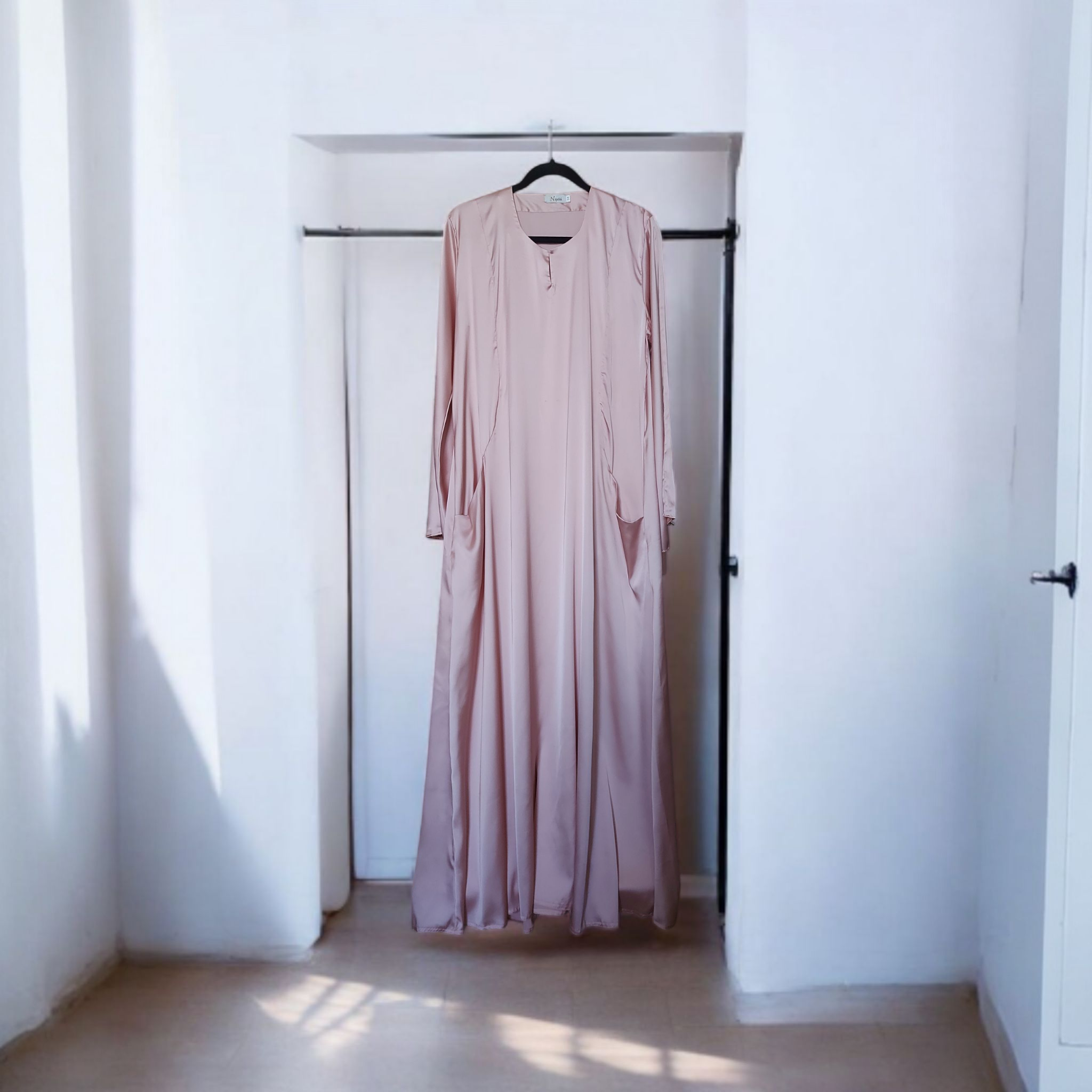 Luxury Satin Abaya – Golden Taupe, Pink & Brown | Niqabik