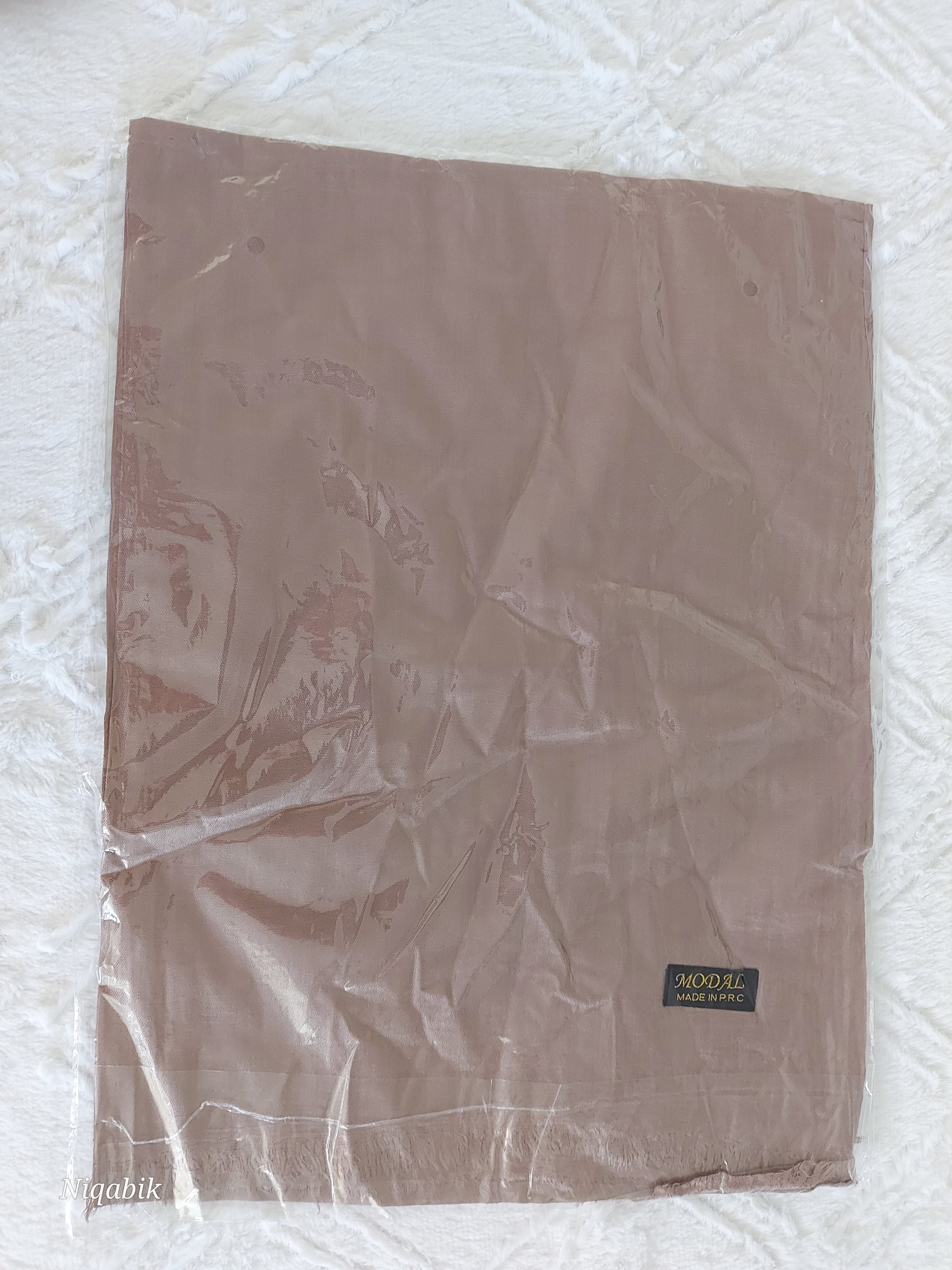 Modal Hijab – Soft, Lightweight & Breathable