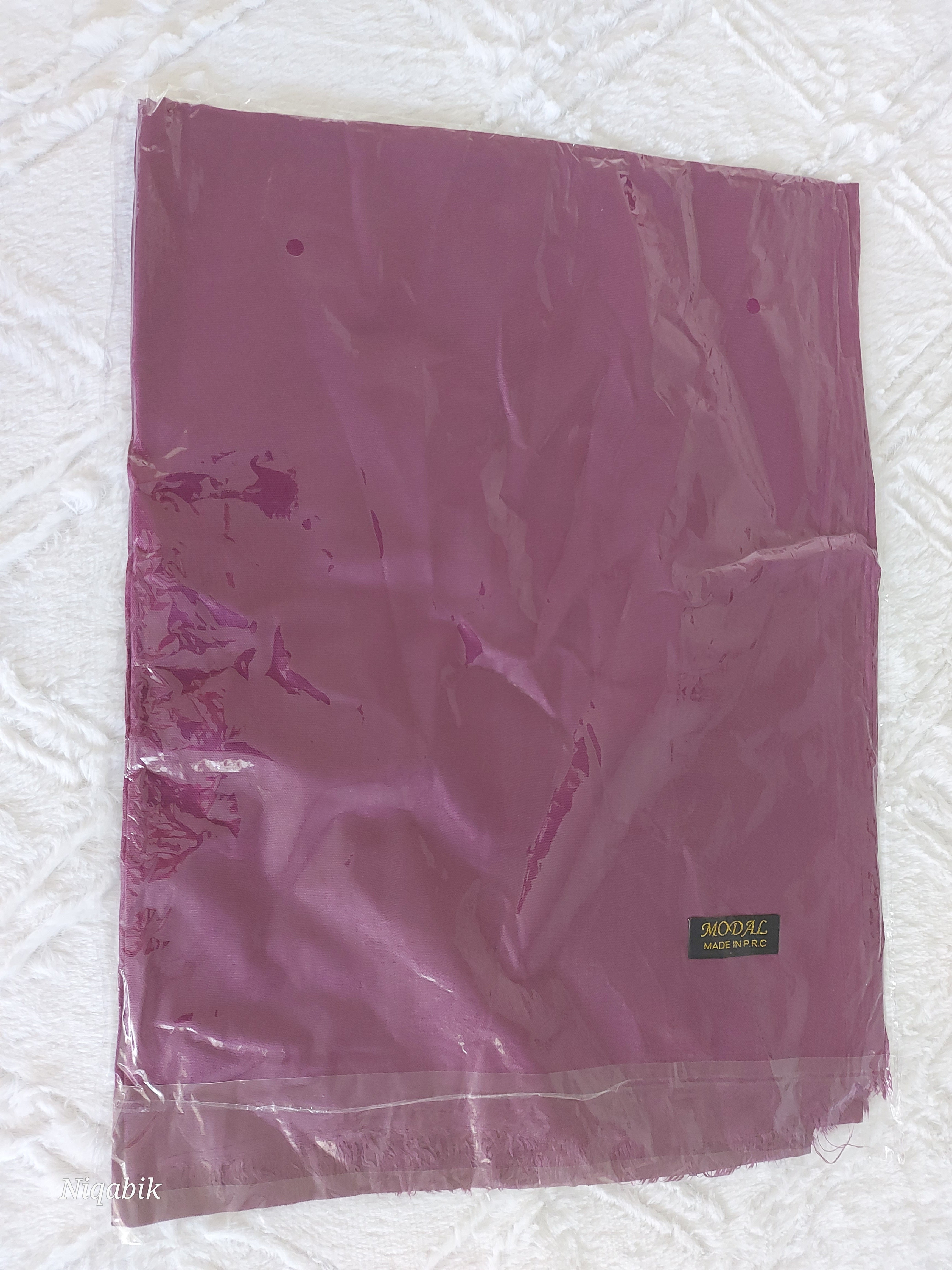 Modal Hijab – Soft, Lightweight & Breathable